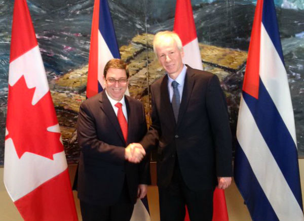 Bruno-Rodríguez-Parrilla-meets-with-Stephane Dion